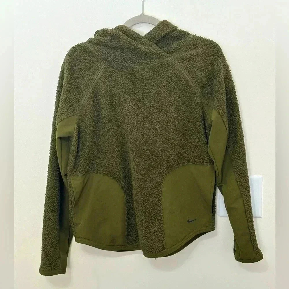Nike Sherpa Training‎ Hoodie Army Green 🩵